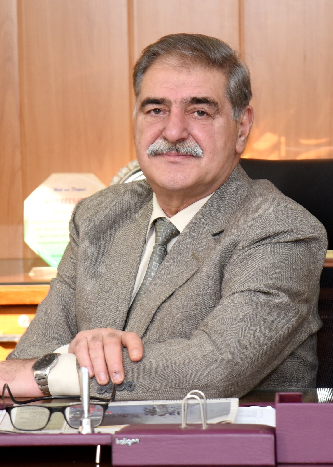Mr. Hayat Ali Shah